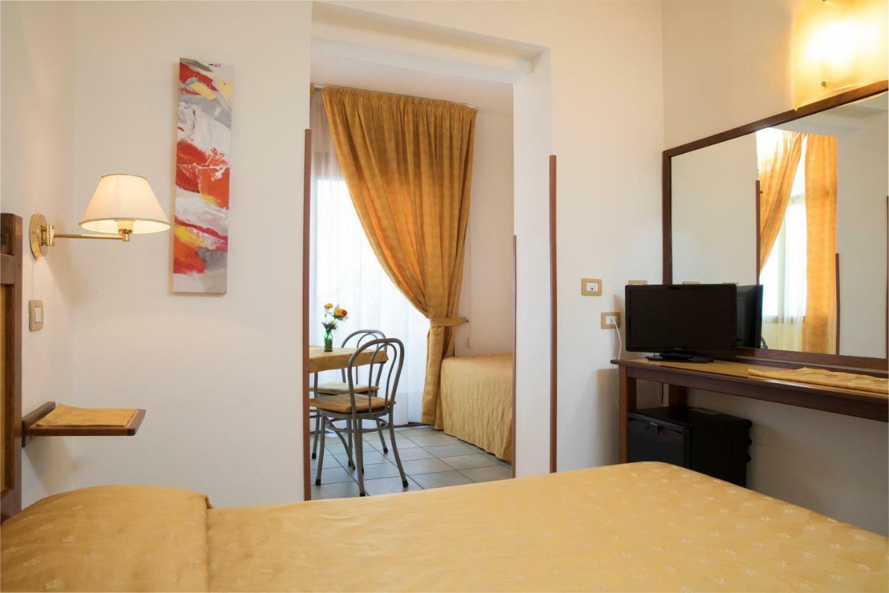 Hotel La Playa Cala Gonone Dış mekan fotoğraf